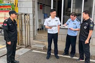 徐根宝迎80岁生日，张琳芃携一家来到基地看望恩师